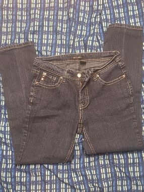 Roz & Ali Women's Dark Blue Straight-Leg Jeans with Contrast Stitching